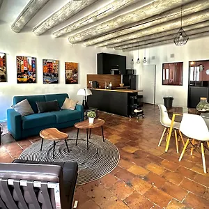 le-loft-estienne-dorves.fr-provencehotel.com/
