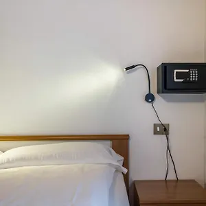 casa-malcesine.hotelinveneto.com/